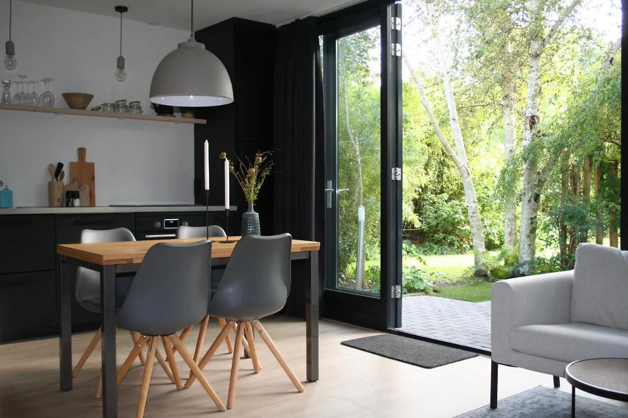 B&B Behind The Tree Hoofddorp Frühstückspension