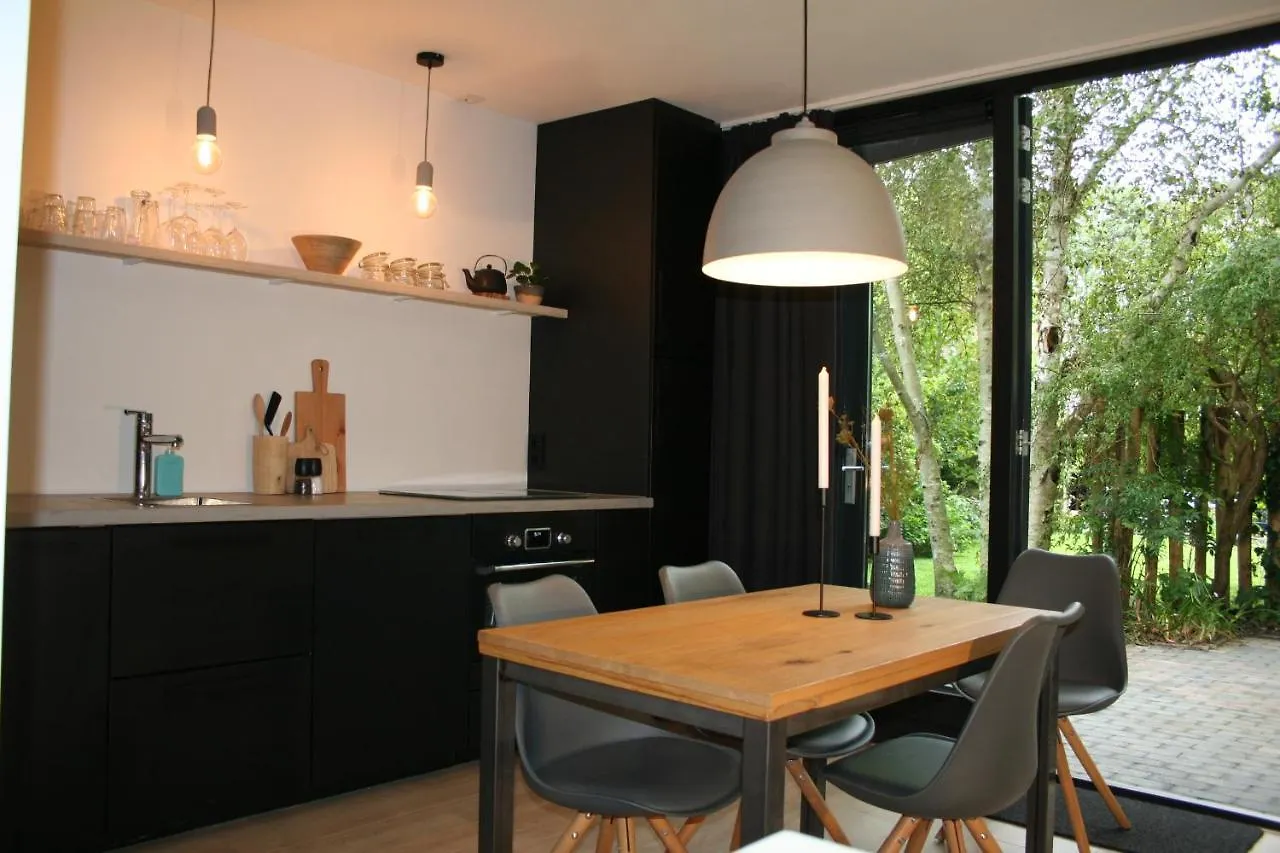 B&B Behind The Tree Hoofddorp 0*,